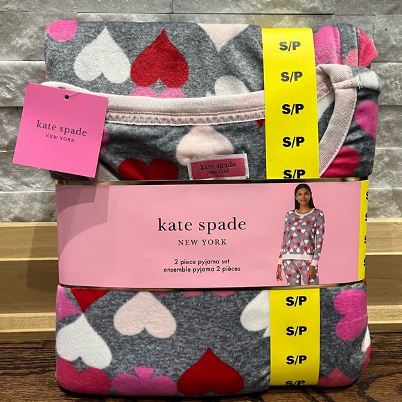 Kate Spade 2pc Velour Pyjama Set - Picture 2 of 5